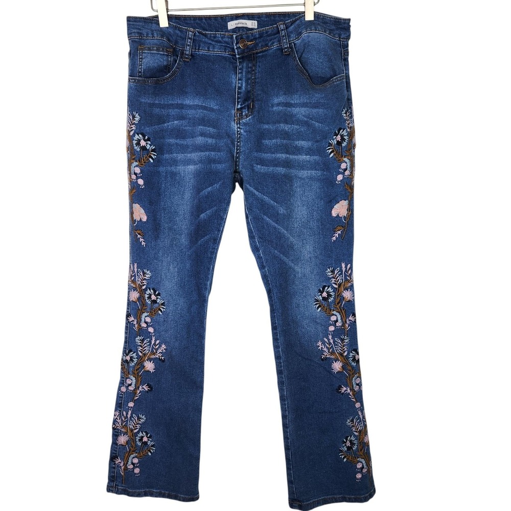 Malonacia Jeans Womens 8 Blue Floral Embroidered High Rise Straight Denim Pants